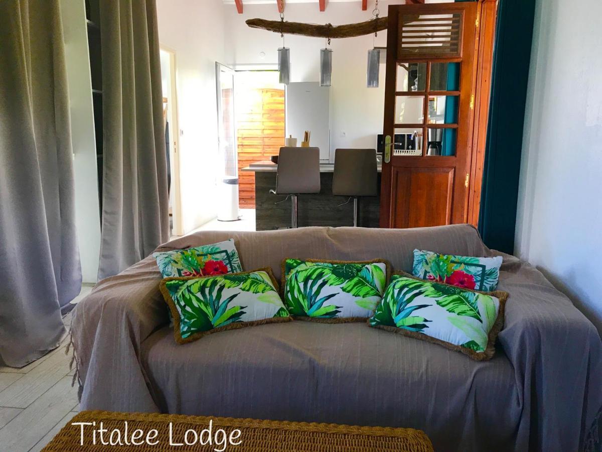 Titalee Lodge 3 Villas Autour D'Une Piscine Saint-Francois  Luaran gambar